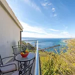 Apartment Pikolo Omis