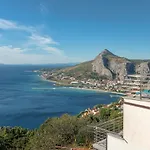Pikolo Omis Apartment
