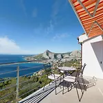 Pikolo Omis *