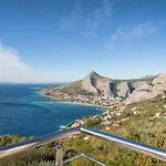 Apartment Pikolo Omis *