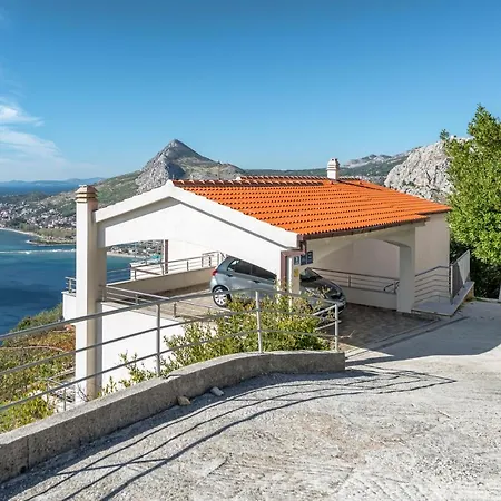 Pikolo Omis Tice