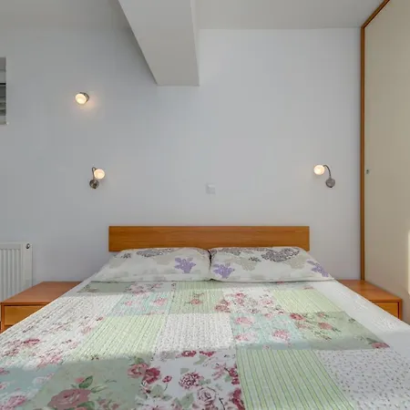 Pikolo Omis