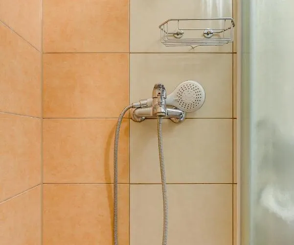 Pikolo Omis Appartement Tice
