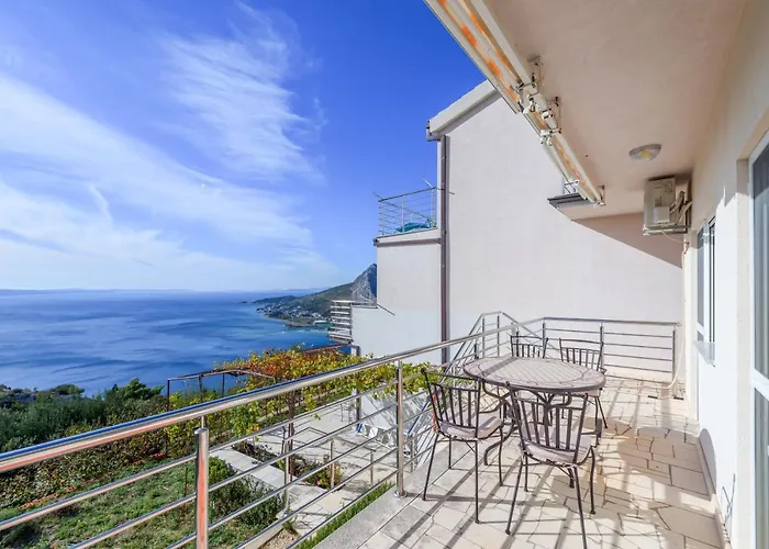 Pikolo Omis Appartement Tice