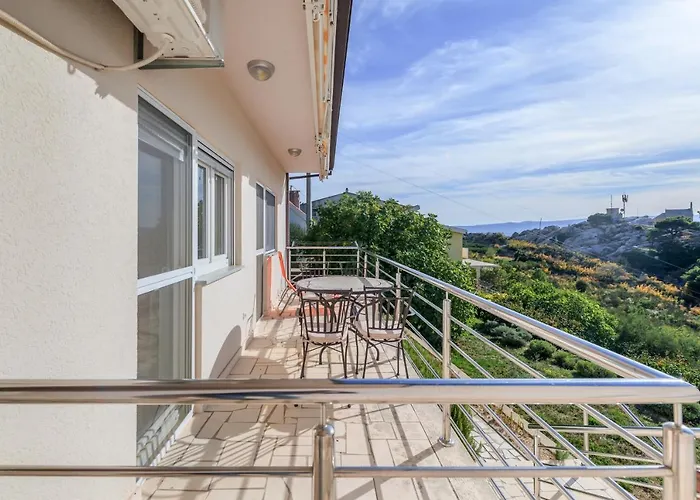 Appartement Pikolo Omis Tice