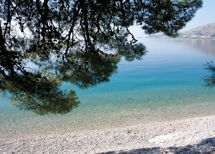 Pikolo Omis Appartement Tice